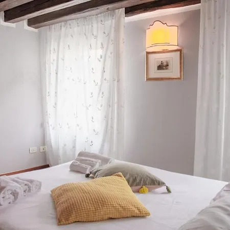 Superior In Via Garibaldi By Bricola