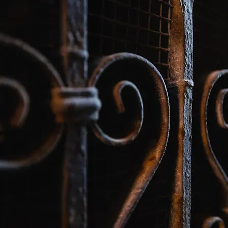 Superior In Via Garibaldi By Bricola ヴェネツィア