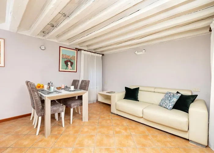 Apartamento Superior In Via Garibaldi By Bricola