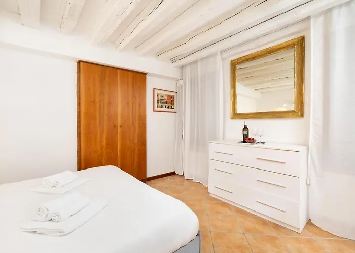 Superior In Via Garibaldi By Bricola Apartamento