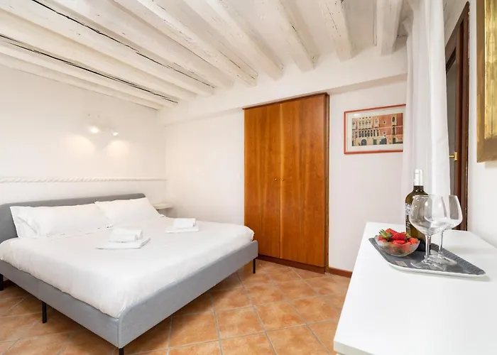 Apartamento Superior In Via Garibaldi By Bricola Venecia